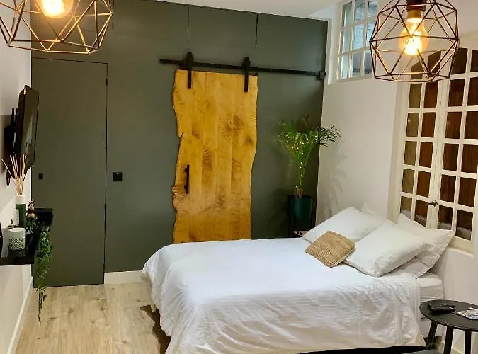 Tres Jolie Hyper Centre *